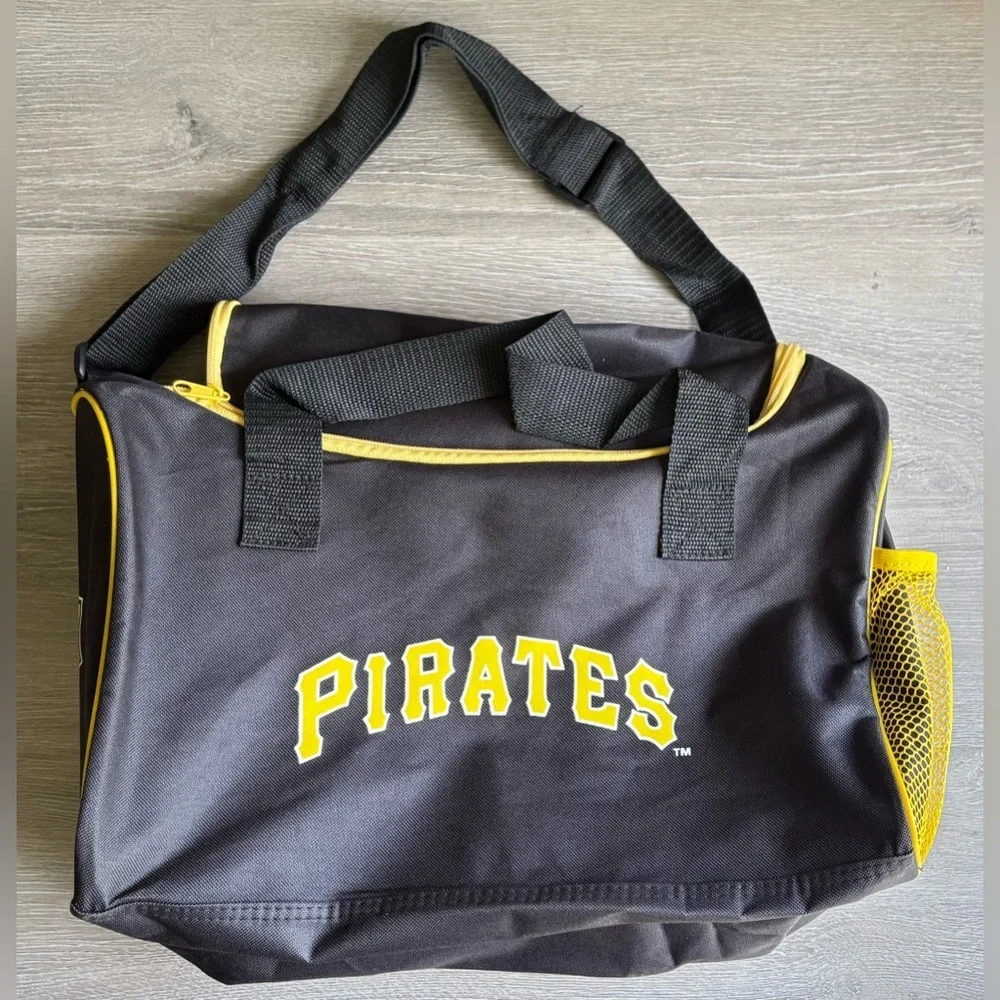 Pittsburgh Pirates MLB Pepsi Max/Giant Eagle Promo SGA Gym Duffle Bag NEW